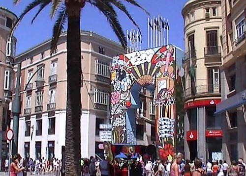 Puerta de entrada en calle Larios durante la Feria de Málaga